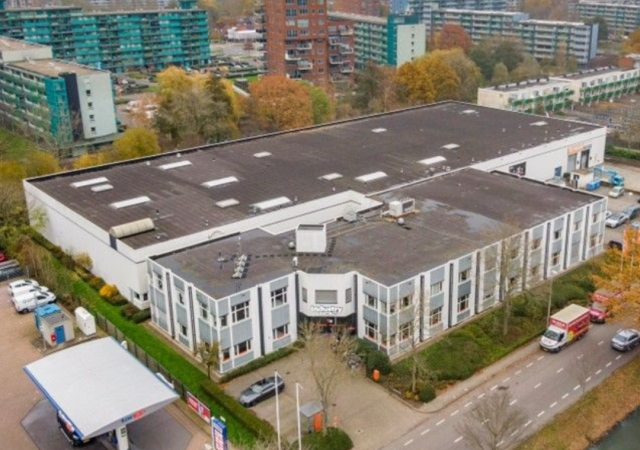 Zoekt u juridische begeleiding bij de aankoop van vastgoed voor gemeenten? Yur Advocaten adviseert bij strategische transacties, due diligence en herontwikkeling.